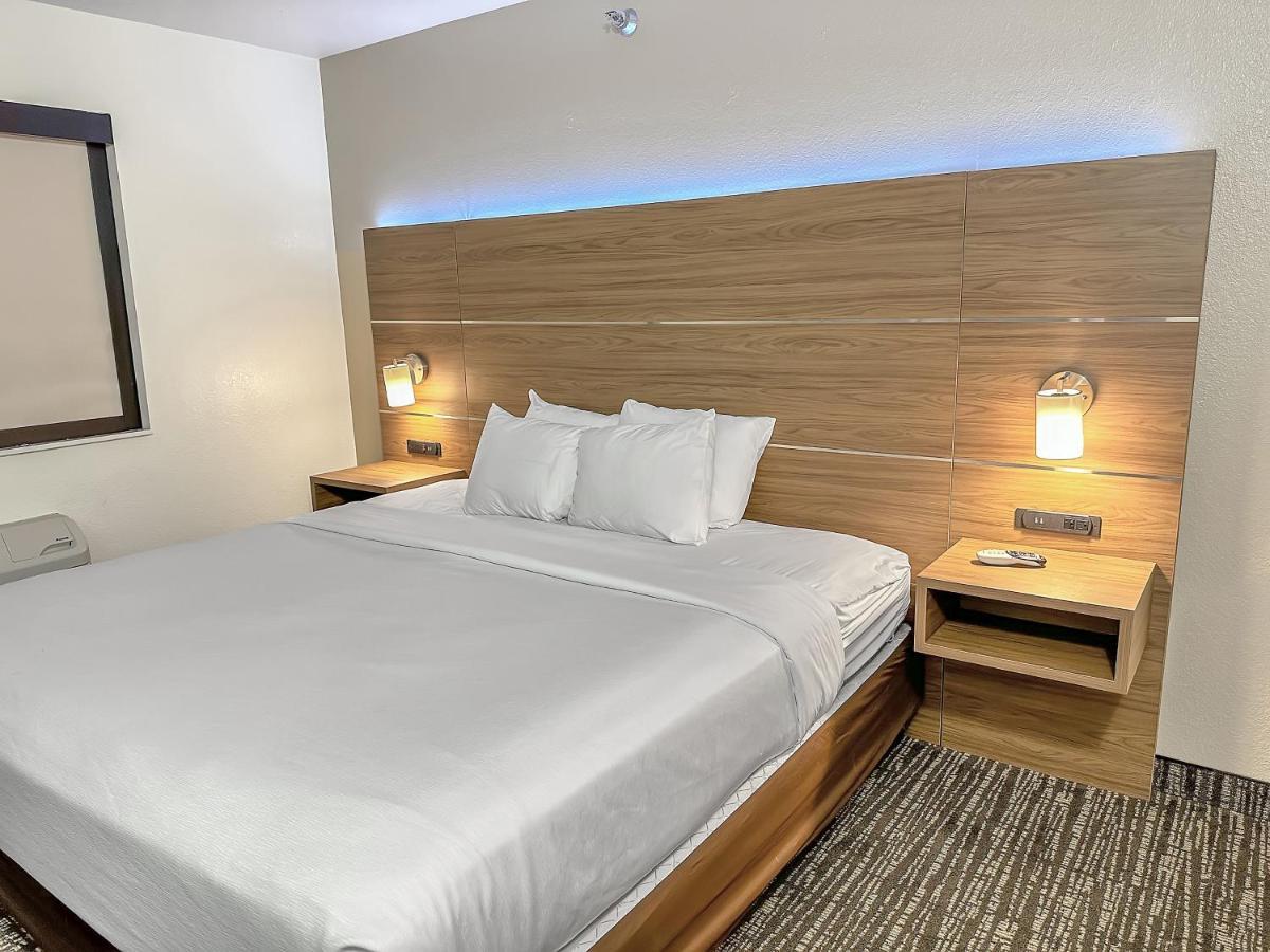Estherville Hotel & Suites Luaran gambar