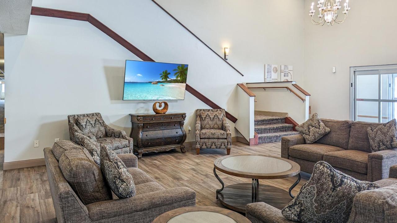 Estherville Hotel & Suites Luaran gambar