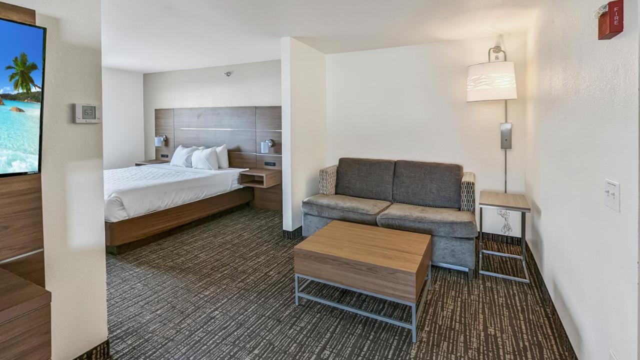Estherville Hotel & Suites Luaran gambar