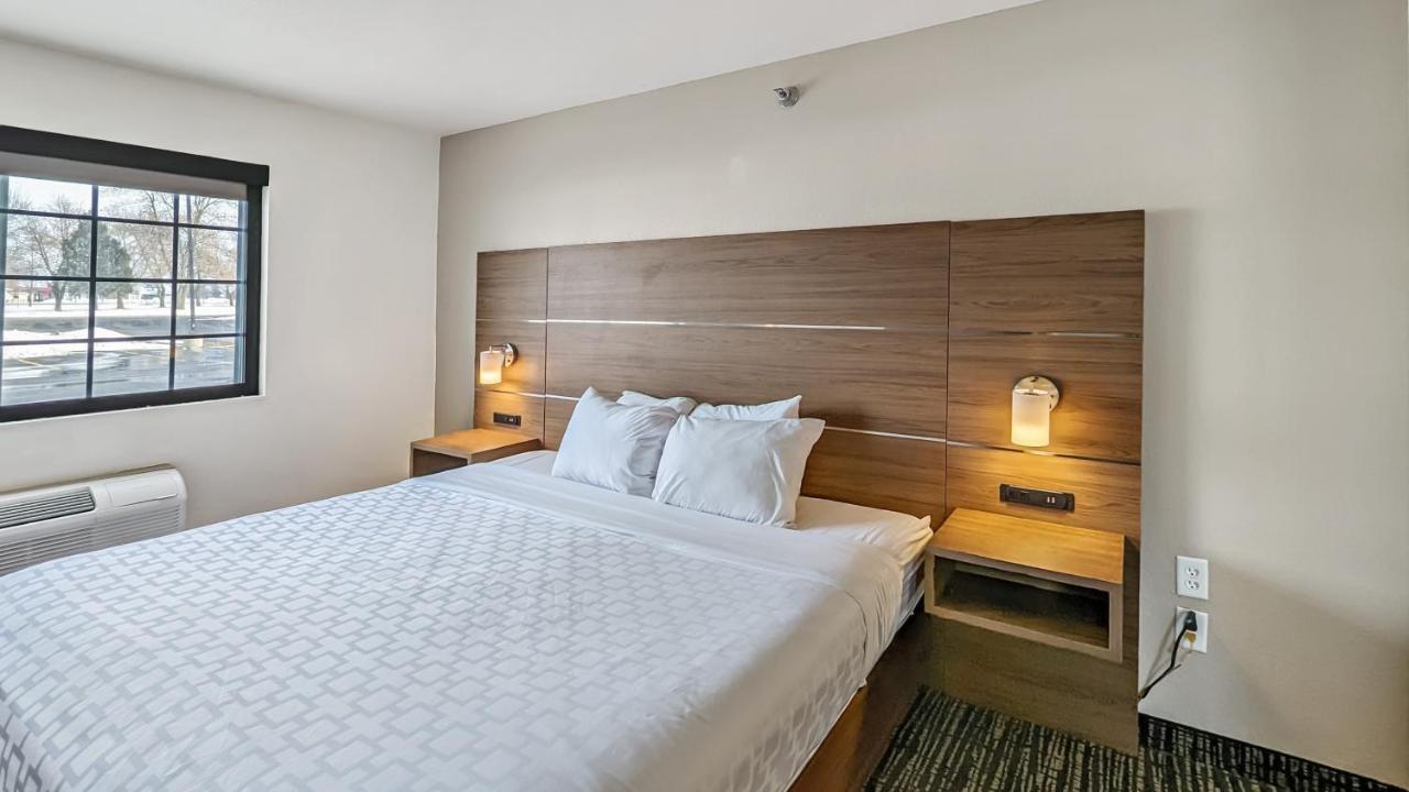 Estherville Hotel & Suites Luaran gambar